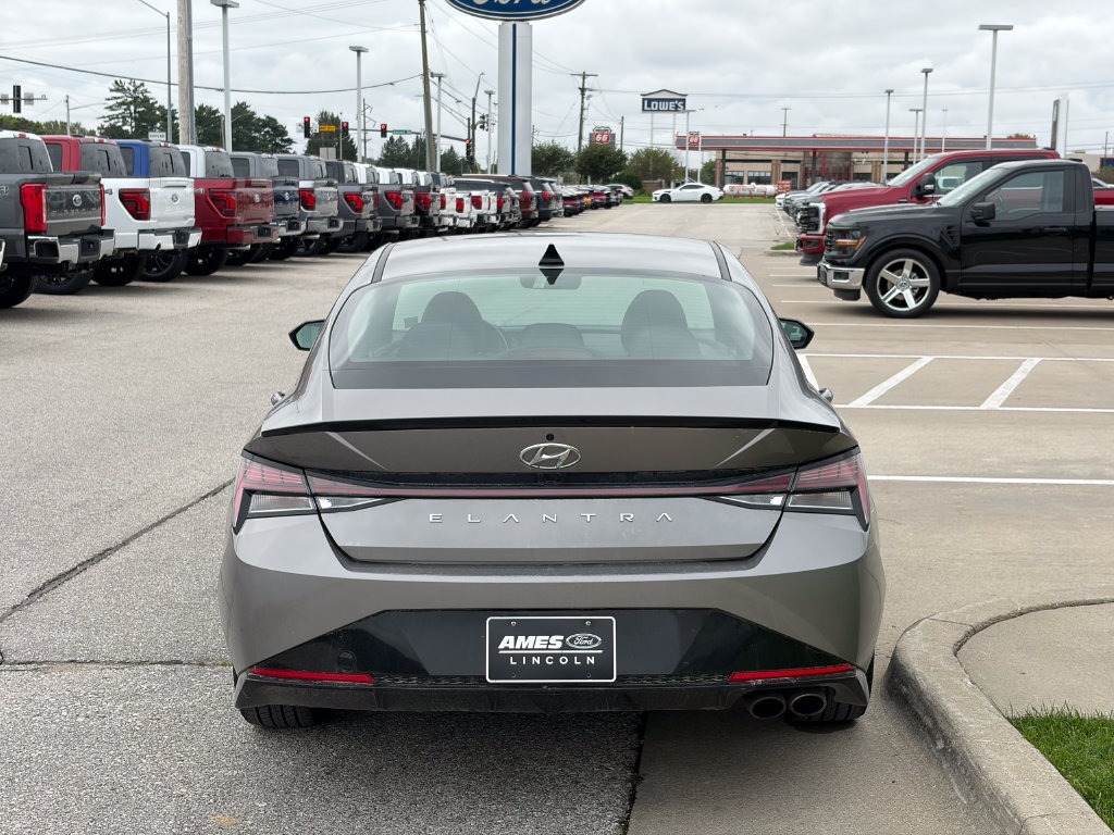 Used 2021 Hyundai Elantra N Line FWD image 5