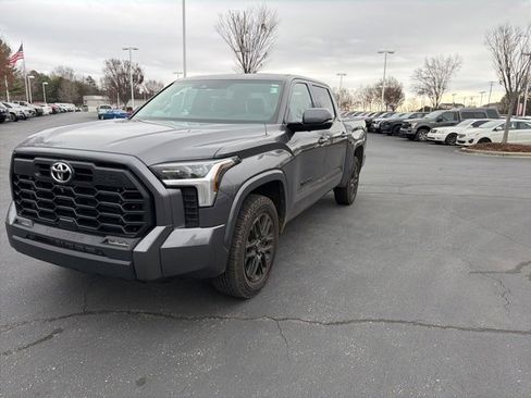 Used 2023 Toyota Tundra SR5 image 3