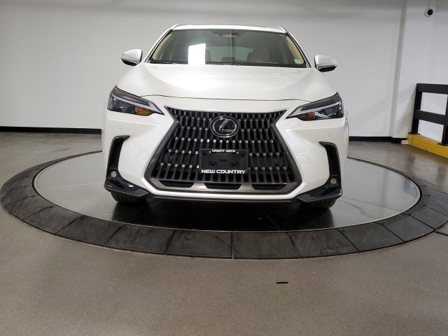 Used 2025 Lexus NX 350 AWD w/ Accessory Package (2T) image 4