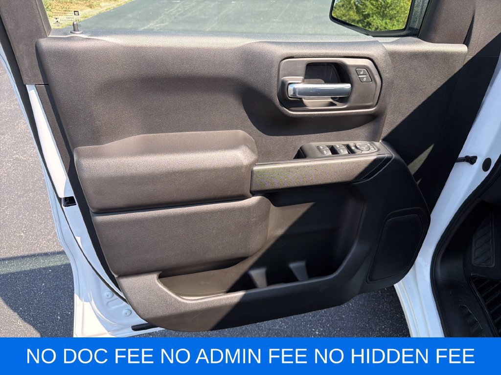 Used 2023 Chevrolet Silverado 1500 Custom AWD/4WD image 12