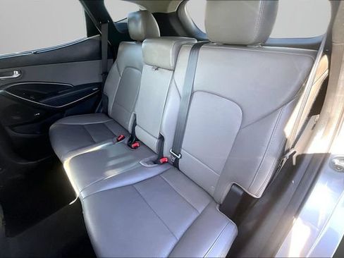 Used 2018 Hyundai Santa Fe Sport w/ 2.4L Tech Package 04 AWD/4WD image 26