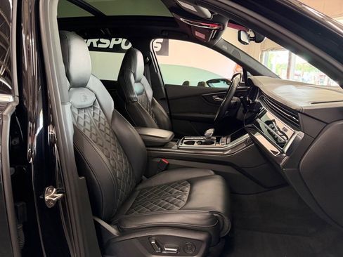 Used 2021 Audi SQ7 Premium Plus AWD/4WD image 42