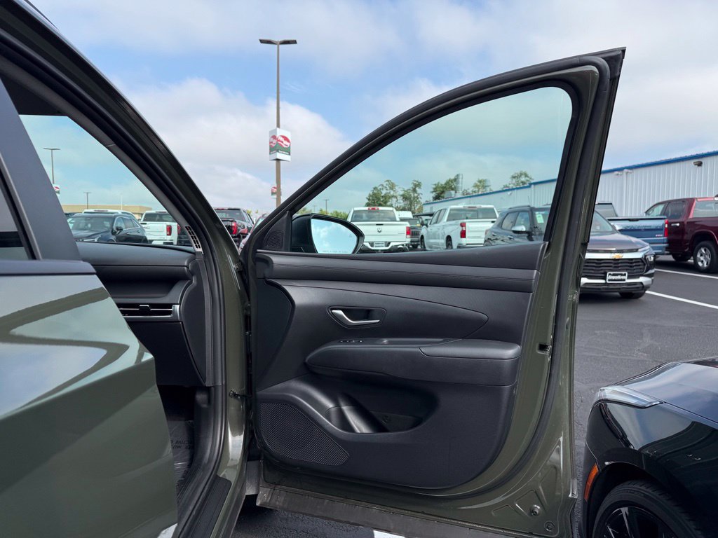 Used 2026 Hyundai Tucson SEL Plus AWD/4WD image 13