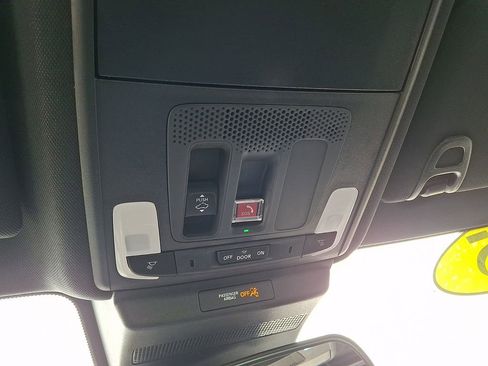 Used 2025 Honda Accord Sport image 28