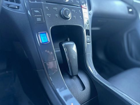 Used 2015 Chevrolet Volt Premium w/ Premium Trim Package image 18