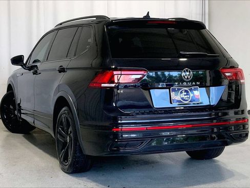 Used 2024 Volkswagen Tiguan SE R-Line FWD image 10