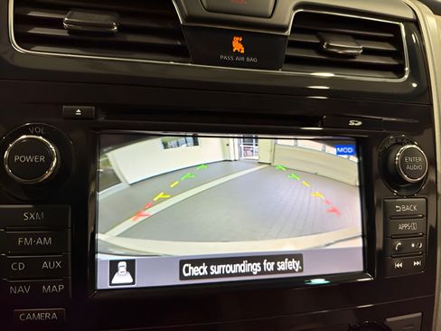 Used 2014 Nissan Altima 2.5 SL w/ Technology Package FWD image 21