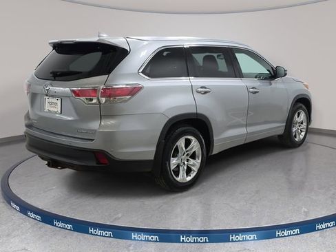 Used 2015 Toyota Highlander Limited image 6