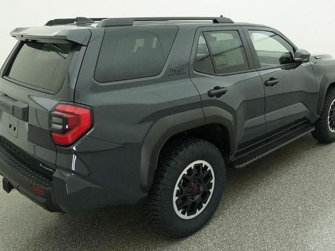 New 2026 Toyota 4Runner TRD Off-Road Premium AWD/4WD image 9