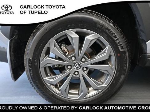Used 2024 Toyota RAV4 Limited AWD/4WD image 19