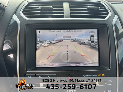 Used 2018 Ford Explorer Platinum image 27