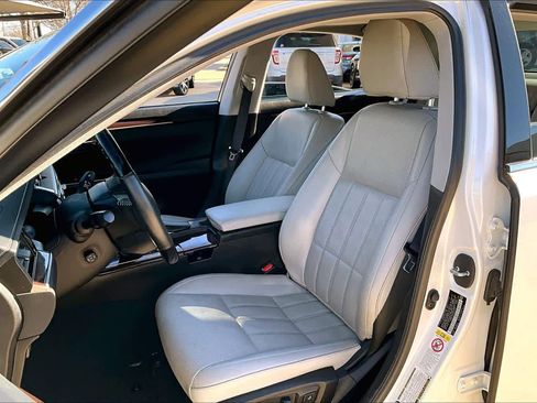 Used 2017 Lexus ES 350 image 7