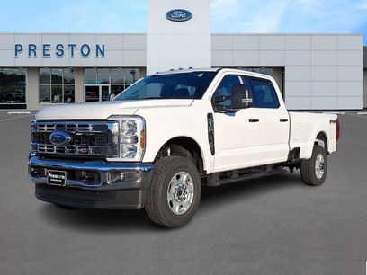New 2026 Ford F250 XLT w/ FX4 Off-Road Package