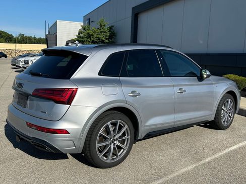 Used 2023 Audi Q5 e Prestige AWD/4WD image 10