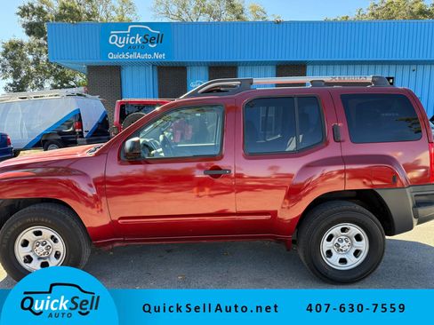 Used 2014 Nissan Xterra X image 1
