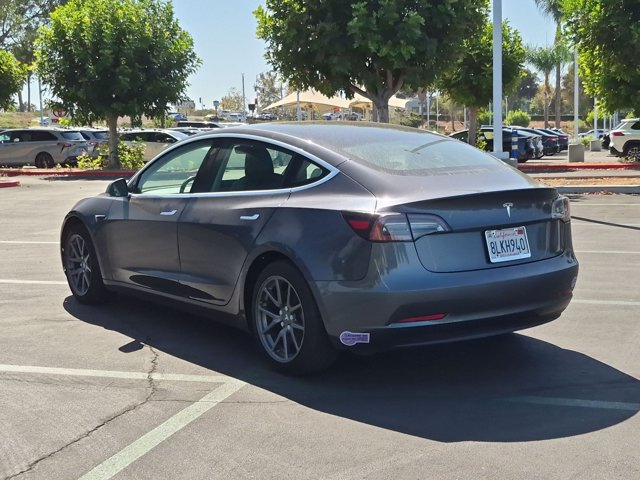 Used 2019 Tesla Model 3 Standard Range Plus RWD image 7