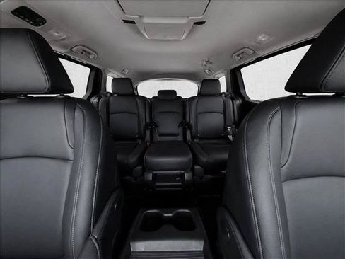 Used 2024 Honda Odyssey Touring image 20