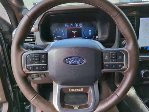 Used 2025 Ford F150 King Ranch w/ FX4 Off-Road Package AWD/4WD image 31