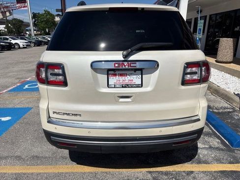 Used 2015 GMC Acadia SLT FWD image 4