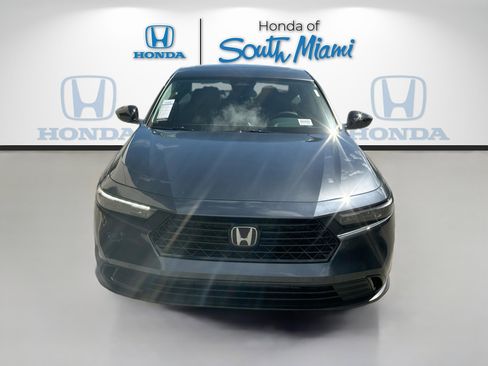 New 2025 Honda Accord SE image 2