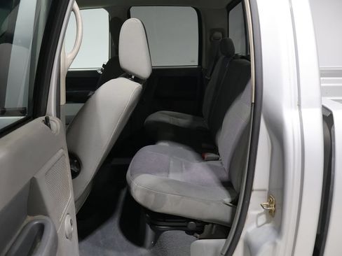 Used 2007 Dodge Ram 1500 Truck SLT w/ Mopar Chrome Edition Group AWD/4WD image 18