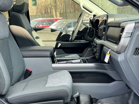New 2026 Ford F250 XLT w/ XLT Premium Package image 8