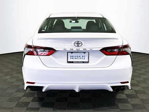 Certified 2023 Toyota Camry SE image 7