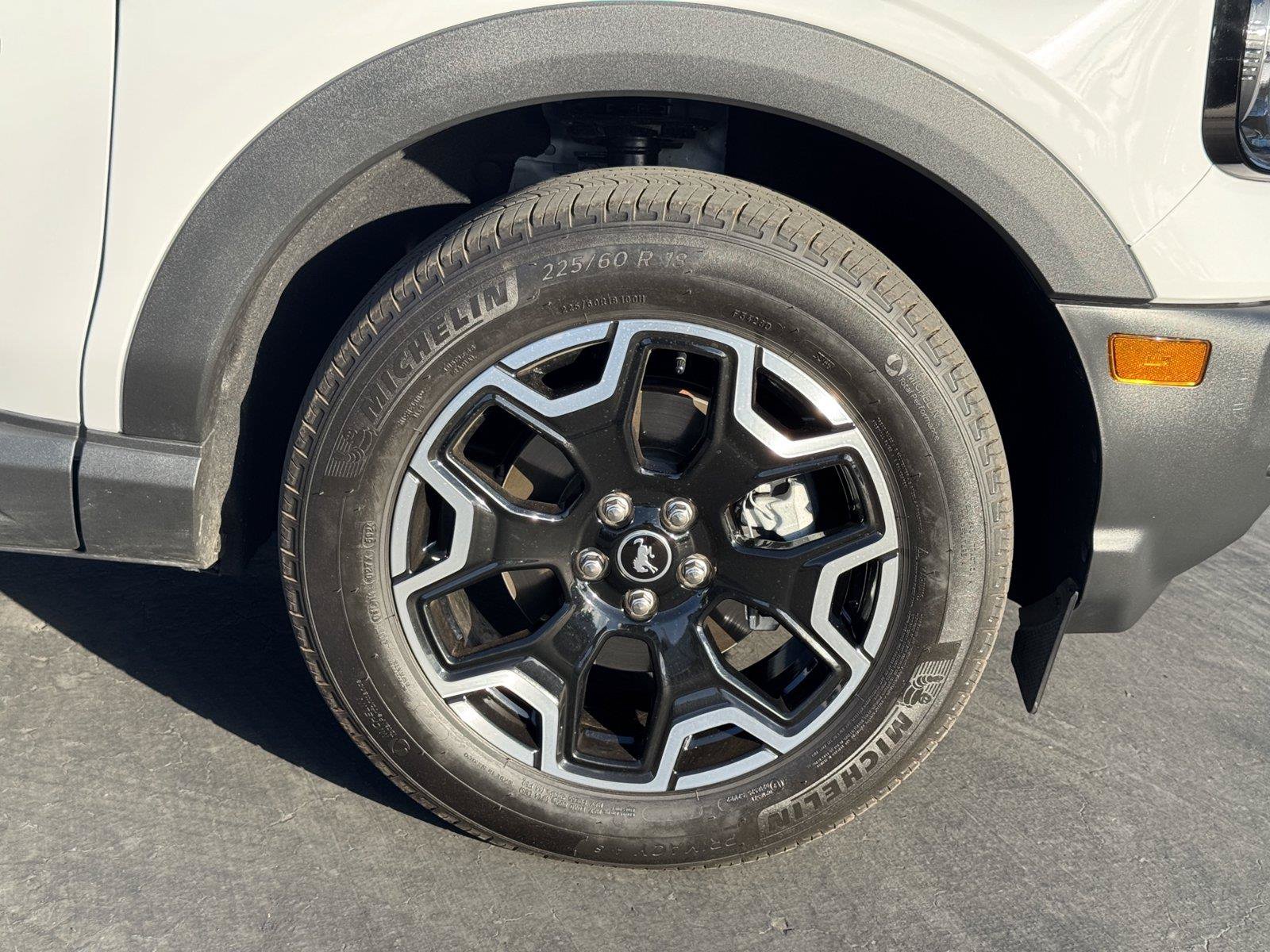 Certified 2025 Ford Bronco Sport Outer Banks w/ Outer Banks Tech Package+ AWD/4WD image 6