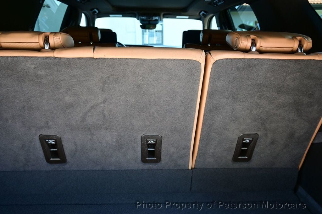 Used 2021 Cadillac Escalade Premium Luxury RWD image 51
