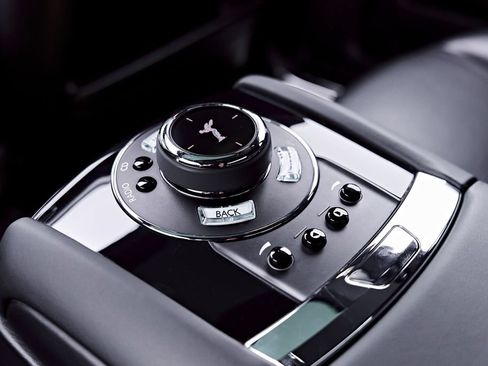Used 2015 Rolls-Royce Ghost RWD image 65