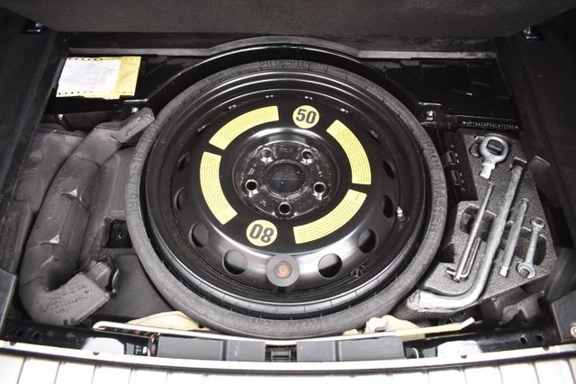 Used 2010 Porsche Cayenne AWD/4WD image 40