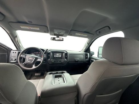 Used 2015 GMC Sierra 3500 4x4 Crew Cab w/ Sierra Convenience Package image 9