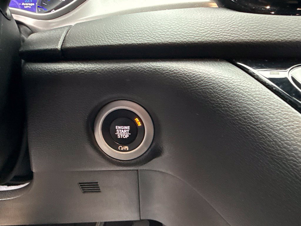 Used 2026 Chrysler Pacifica Select FWD image 33