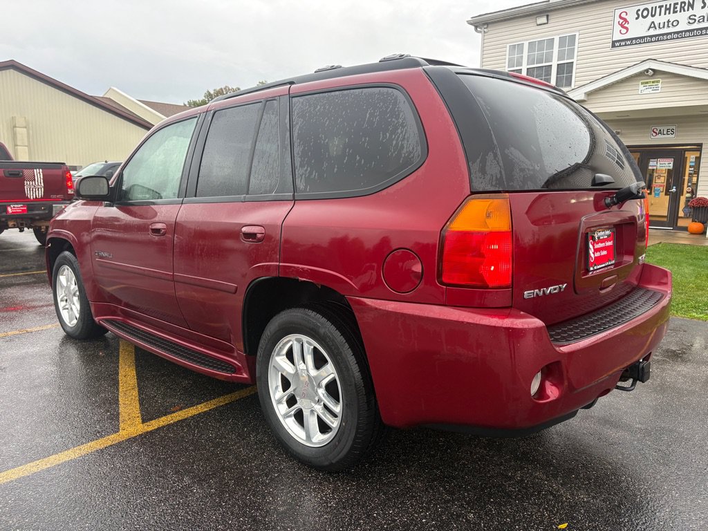 Used 2008 GMC Envoy Denali AWD/4WD image 8