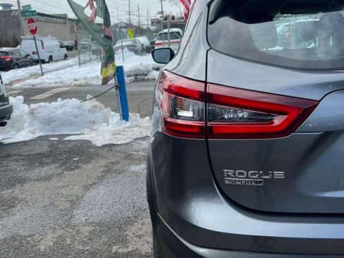 Used 2021 Nissan Rogue Sport S image 8