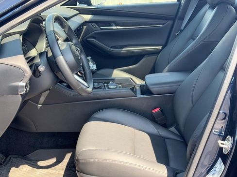 Used 2024 MAZDA MAZDA3 s FWD image 4