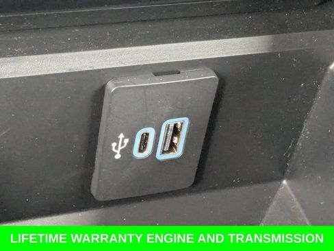 Used 2024 Ford F250 Lariat AWD/4WD image 22
