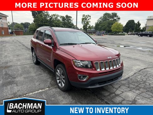 Used 2017 Jeep Compass High Altitude FWD image 2