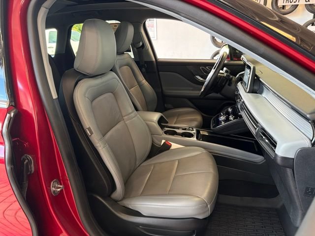 Certified 2022 Lincoln Corsair FWD w/ Premium Package image 21