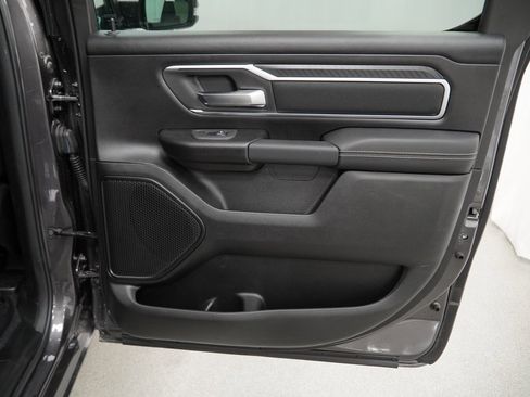 New 2026 RAM 1500 4x4 Crew Cab image 30