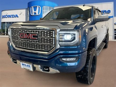 Used 2017 GMC Sierra 1500 Denali image 1