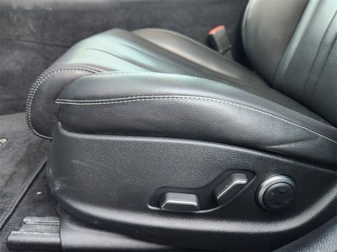 Used 2023 Genesis G80 2.5T image 23