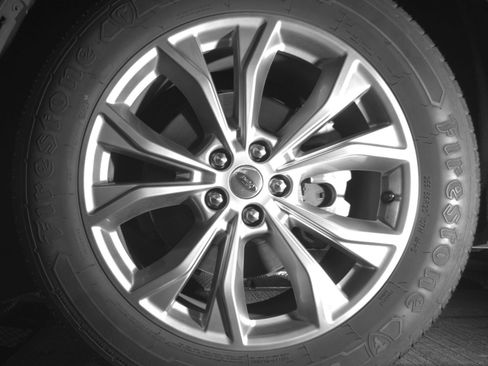 Used 2024 Ford Explorer Limited AWD/4WD image 15