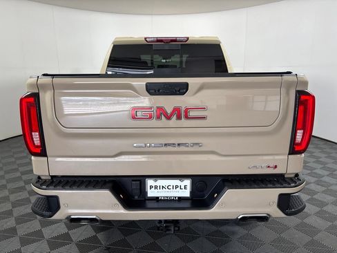 Used 2023 GMC Sierra 1500 AT4 w/ Technology Package AWD/4WD image 6