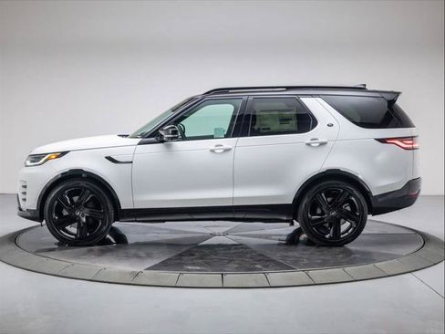 New 2026 Land Rover Discovery Limited Edition AWD/4WD image 2