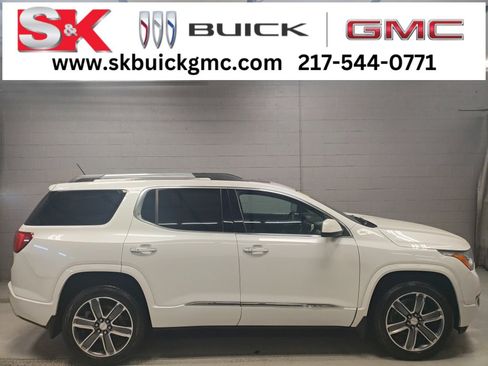 Used 2019 GMC Acadia Denali image 1