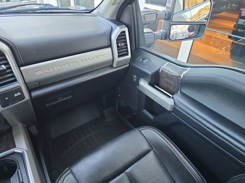 Used 2021 Ford F250 Lariat w/ Chrome Package AWD/4WD image 12