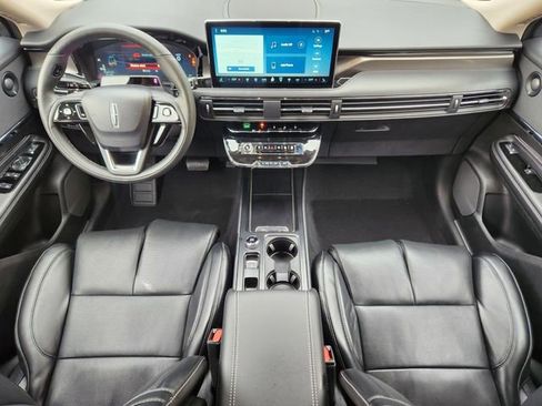 New 2026 Lincoln Corsair Reserve image 11