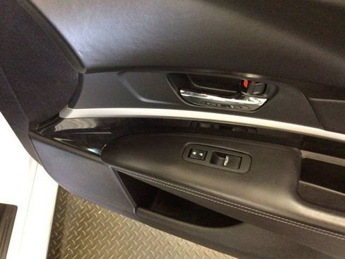 Used 2018 Acura RLX w/ Technology Package FWD image 24