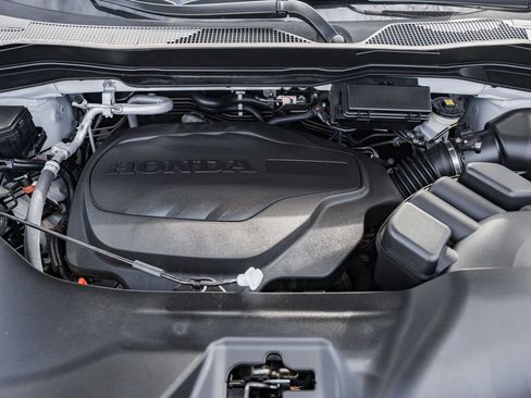 Used 2024 Honda Passport TrailSport image 19